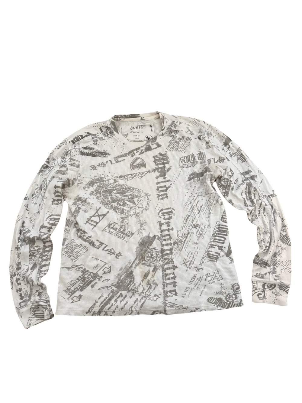 Early 2000’s Guess White Long-Sleeve Graphic Crewneck Shirt with Gray Print